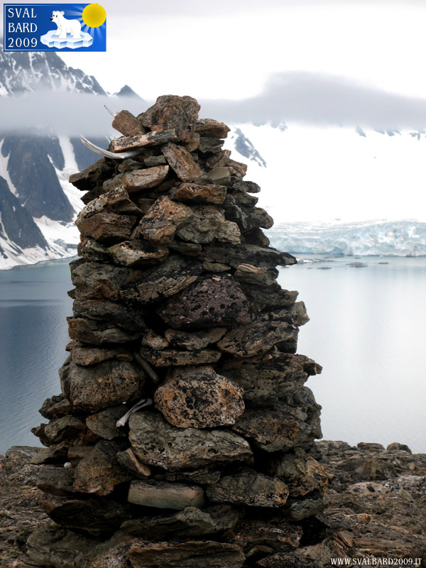 Pile of stones in Brucevarden