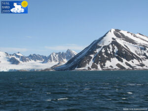 Glacier near Magdalenefjord