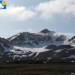 Mountains behind Ny-Ålesund -2
