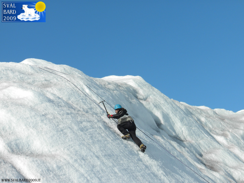 The climb on the glacier – Picture by Silvia