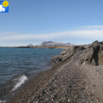 Rock beach towards Kapp Guissez